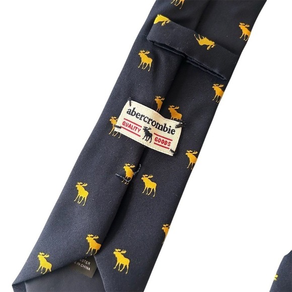 abercrombie kids Other - Abercrombie Men's Dark Navy Tie with Deer Pattern